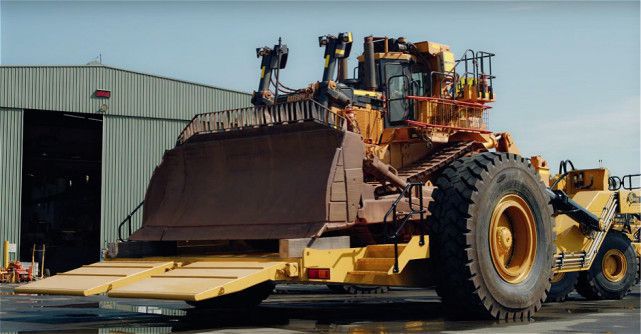 一辆专门拉矿山车的拖车80吨到1000吨的矿山车MYBALL迈博都能装得下